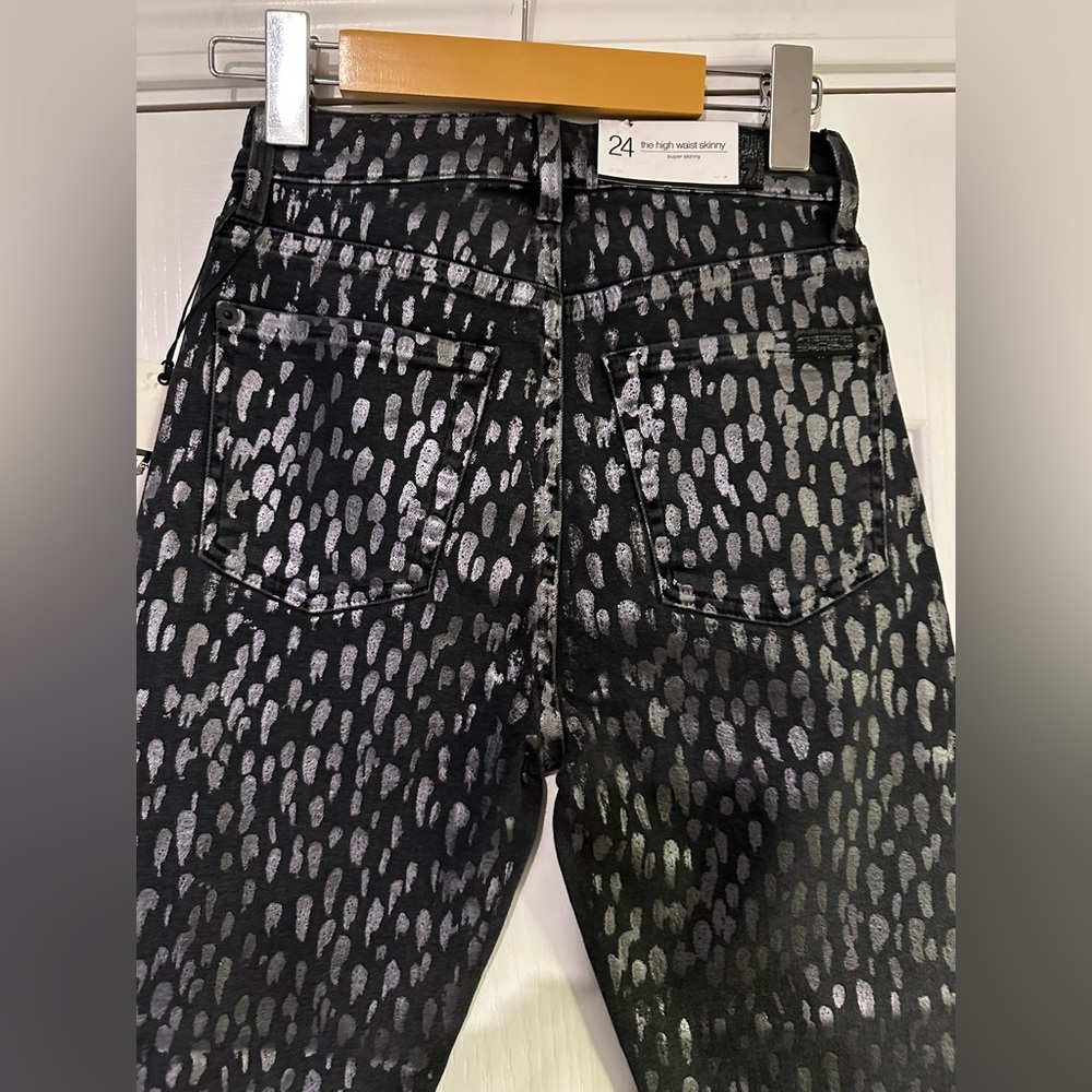 7 For All Mankind Super Skinny High Rise - Picture 12 of 13